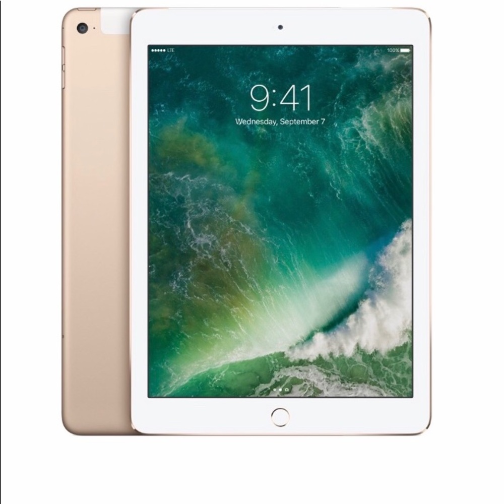 iPad  5th 32g generation never opened